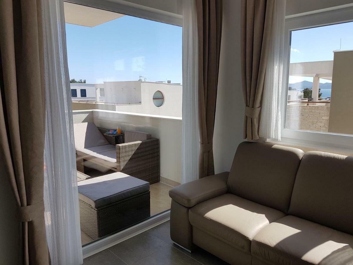 Apartment Aria Exclusive 佩特坎内 外观 照片